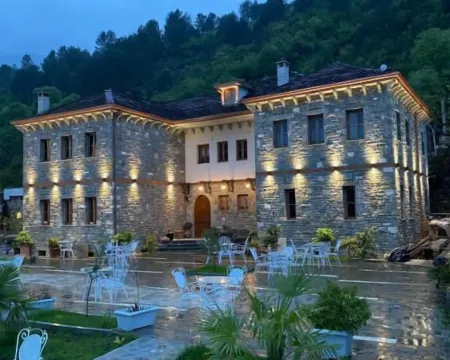 Hotel Kaso Ervehe Hotels in Permet