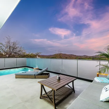 Ocean Villas - Luxury Ocean View Villas