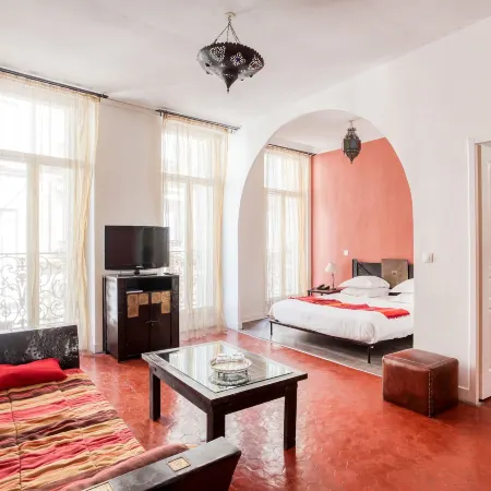 Le Ryad Boutique Hôtel Отели рядом с достопримечательностью «Бульвар Ла-Канбьер»