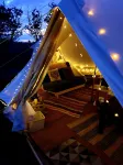 6m Emperor Tent Near Whitby with Log Burner Hotels in Staithes