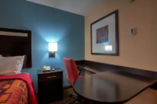 Fair View Inn & Suites