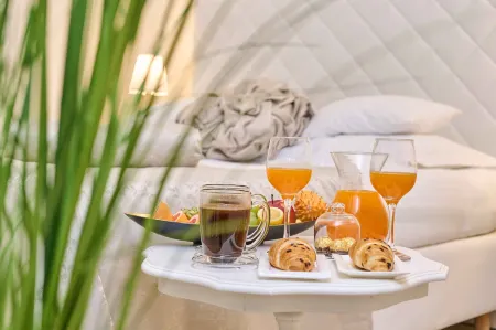 Best Location Rooms Отели рядом с достопримечательностью «Split Circus - Monty Python Bar»