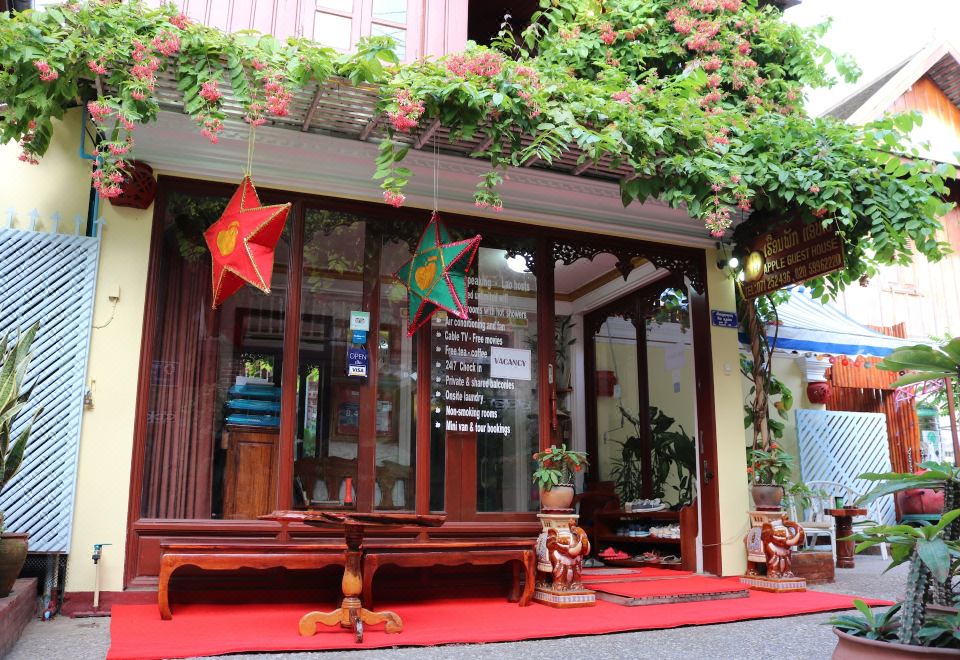 Apple Guesthouse - Housity