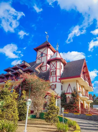 Hotel Nacional Inn Campos do Jordão Отели в г. Кампус-ду-Жордау