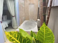 Cheata Residence - Hot Springs