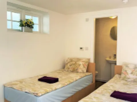 The Chequers Inn Hotels in Amersham