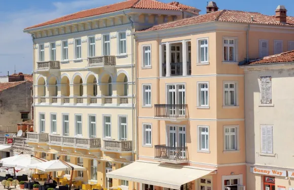 瓦拉馬爾裏維埃拉酒店公寓