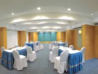 Royal Orchid Central Bangalore, MG Road โรงแรมในเบงคลูรู
