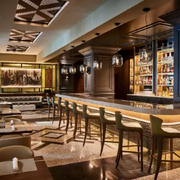 Atheneum Suite Hotel Отели рядом с достопримечательностью «Стадион «Форд Филд»»