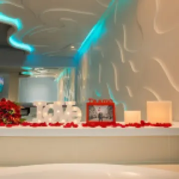 Tout Motel (Adults Only)