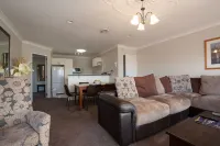 Pacific Palms Resort Hotels in Papamoa