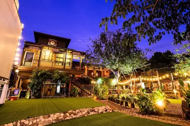 รูปภาพของโรงแรมร่มไม้ @โฮม ปราจีนบุรี