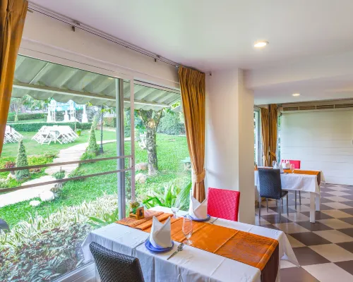 Phukaew Resort & Adventure Park Dining Photos
