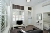 Albany Central Apartments