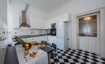 Best Luxury Apt in Zagreb for 16 Ppl