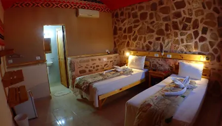 Roots Отели в г. Qesm Al Qoseir