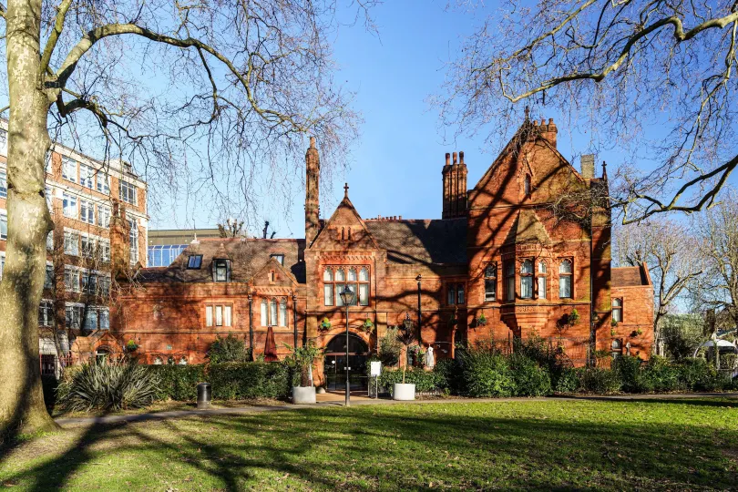 セント ポールズ ホテル