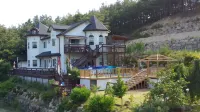 Another World Pension - Mountain view