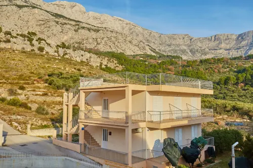 Apartments Zelic Tucepi Hotels in Tučepi