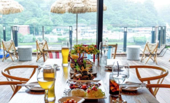 Cheonjiyeon Crystal Hotel