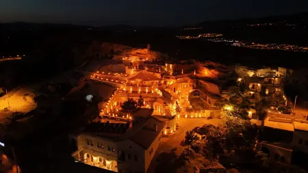 Urgup Evi Cave Hotel Отели в г. Ургуп