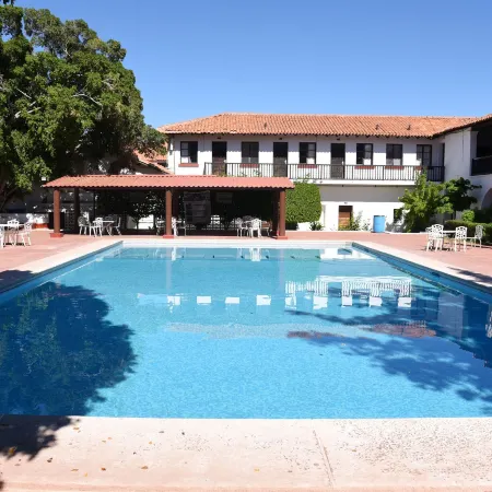 Hotel Playa de Cortes