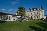 Chateau Pontet d'Eyrans & Spa Hotel a Civrac-de-Blaye