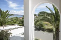 Almira Mare - Sea View