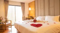 Lanna Thaphae Hotel