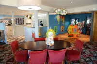 블루 제이 바이 마스턴스 인