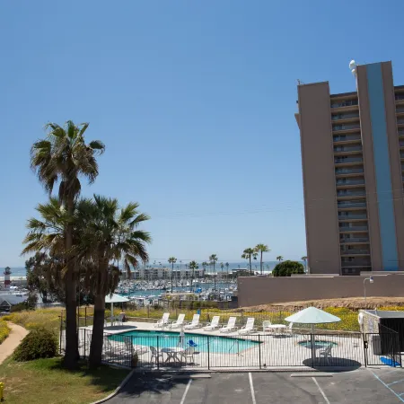 Days Inn by Wyndham Oceanside