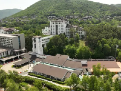 โมนา ยงเพียง โรงแรมในพย็องชัง