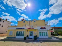 Hotel Adria Hotels in 