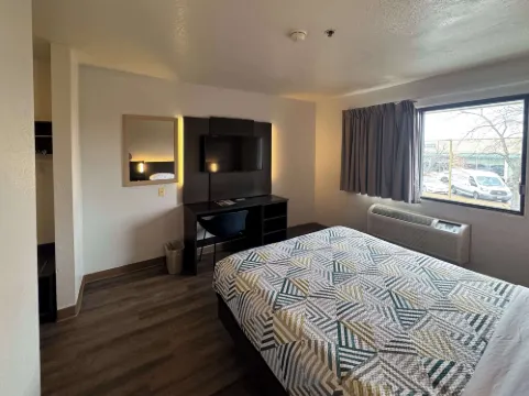 芝加哥北6號汽車旅館 - 格倫維尤