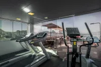 Orla Copacabana Hotel - Gym