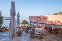 InOne Mucho Selection Hotel