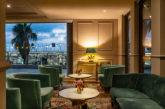 Leonardo Gordon Beach