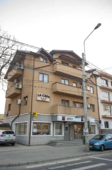 La Casa Nord Hotels near Bucharest Băneasa Aurel Vlaicu International Airport