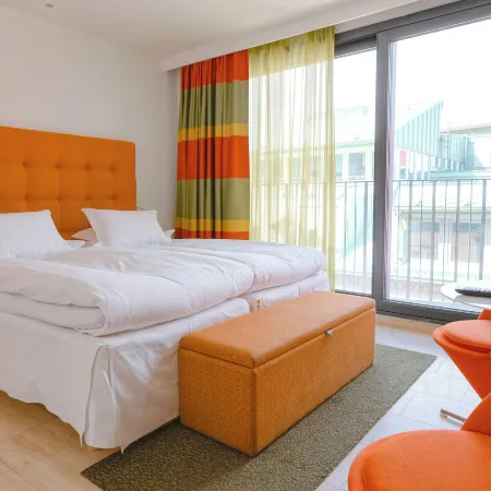 Avalon Hotel
