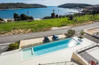Luxury Apartment Anto with Sea View and Balcony - 4-Star