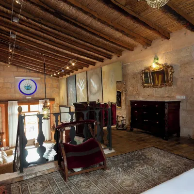 Es Revellar Art Resort - Adults Only Hotels near شاطئ إس ترينك