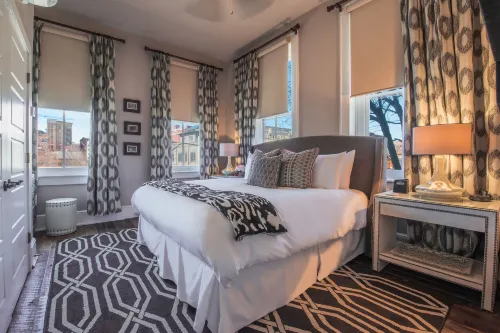 The Windsor - Asheville Hotels in Asheville