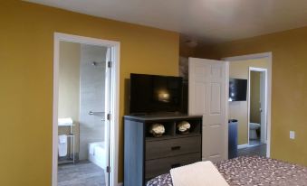 Carmel Wayfarer Inn