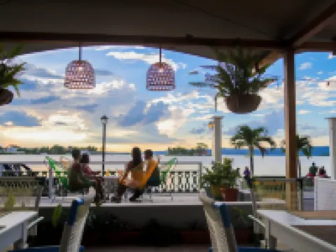 Hotel Petén Express Hotels in Flores