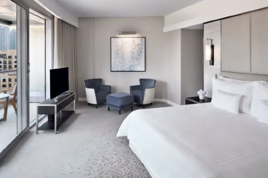 アドレス ダウンタウン ドバイの客室の様子