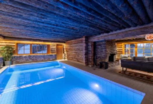 Kuukkeli Log Houses Aurora Resort