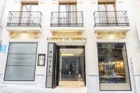Hotel Boutique Puerta de las Granadas فنادق في غرناطة