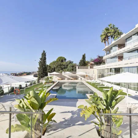 Santa Romana Apartments & Suites