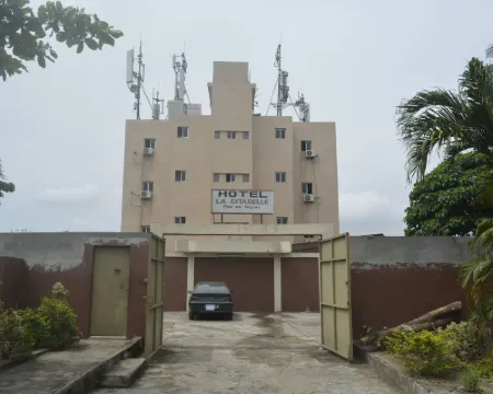 Carmel住宅飯店 阿比讓住宿飯店