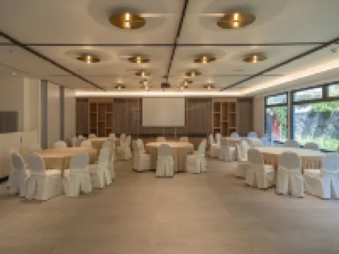 エマンティナ ホテル グリファダのホテル